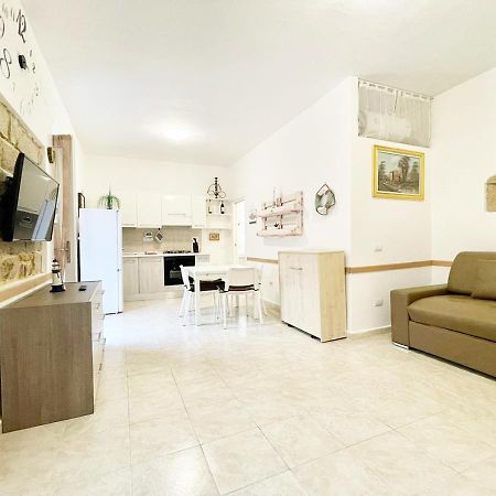 Pgs Immobiliare Srls Residenza Marino Bilocale In Centro Storico La Maddalena Διαμέρισμα Λα Μανταλένα Εξωτερικό φωτογραφία
