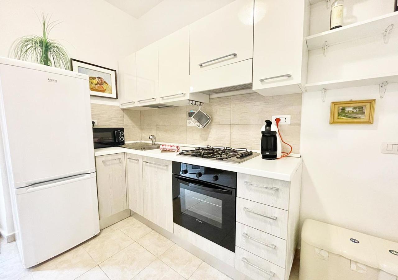 Pgs Immobiliare Srls Residenza Marino Bilocale In Centro Storico La Maddalena Διαμέρισμα Λα Μανταλένα Εξωτερικό φωτογραφία