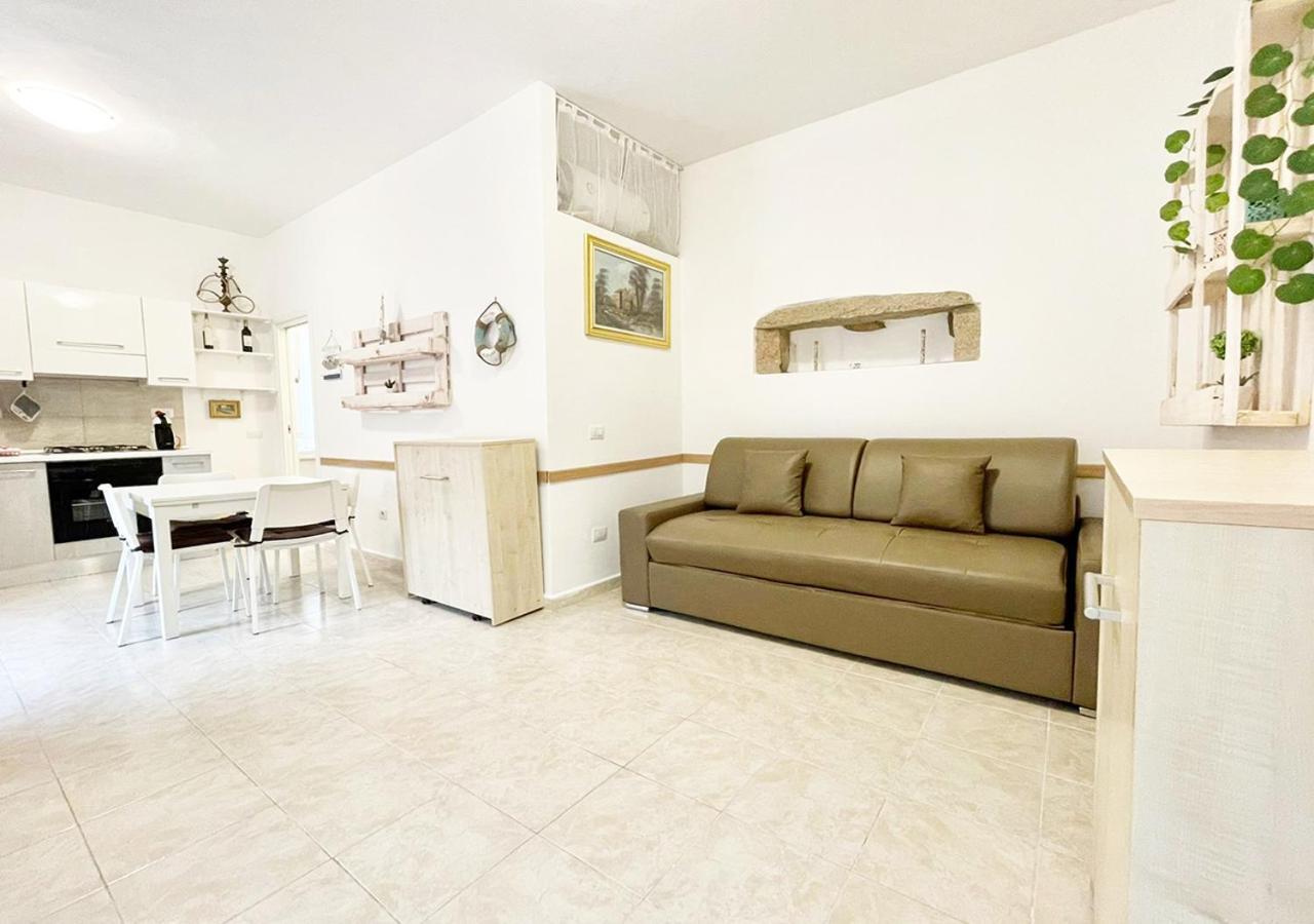 Pgs Immobiliare Srls Residenza Marino Bilocale In Centro Storico La Maddalena Διαμέρισμα Λα Μανταλένα Εξωτερικό φωτογραφία
